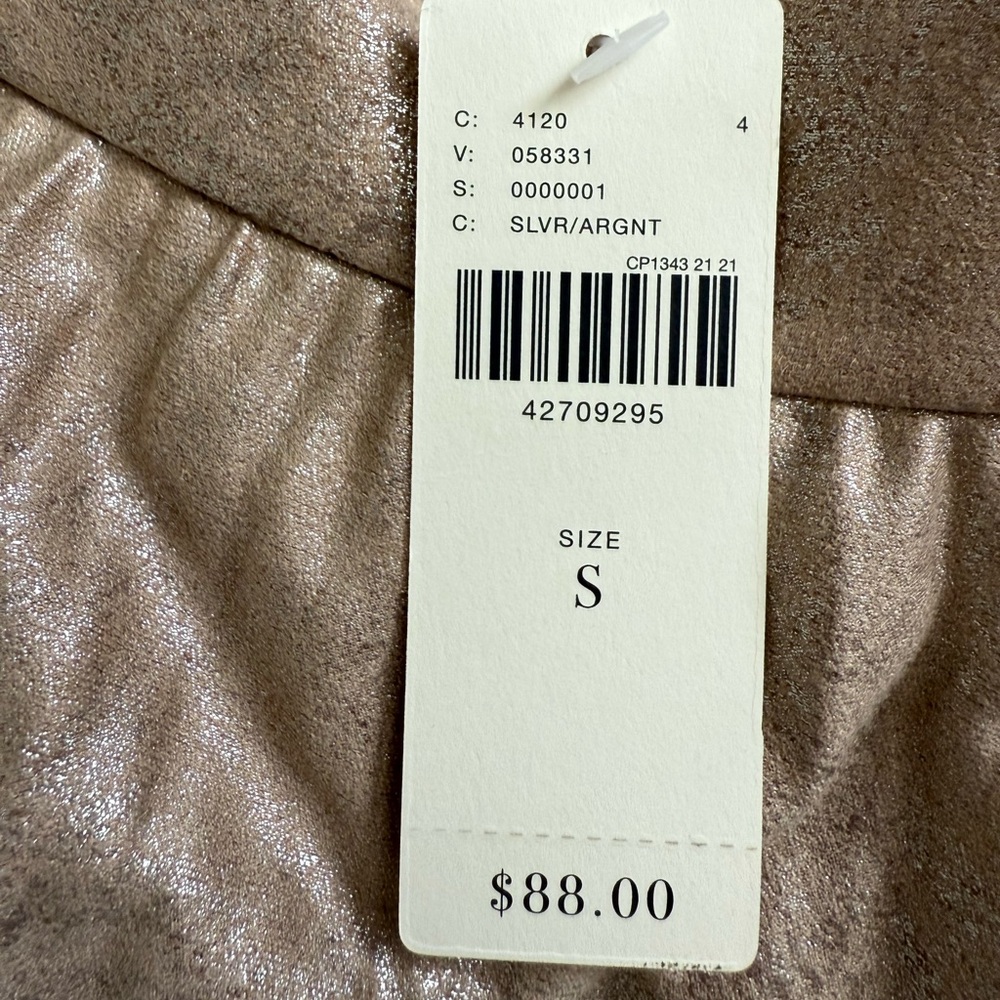 Maeve Anthropologie Pleated Midi Skirt Size S
Gold Metallic Sueded NWT - Picture 9 of 9
